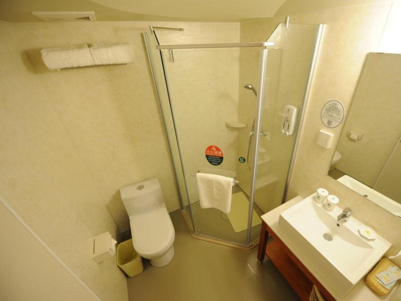 Greentree Inn Shandong Yantai Development Zone International Airport Shell Hotel Penglai Buitenkant foto